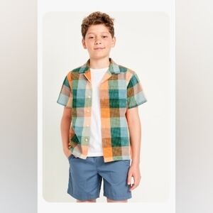 Old Navy Kids Short sleeve textured Dobby pocket shirt